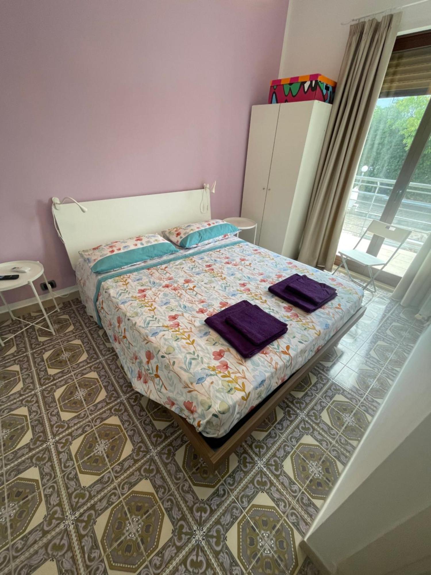 Bed and Breakfast Trentatre Quarantatre Мола-ди-Бари Экстерьер фото