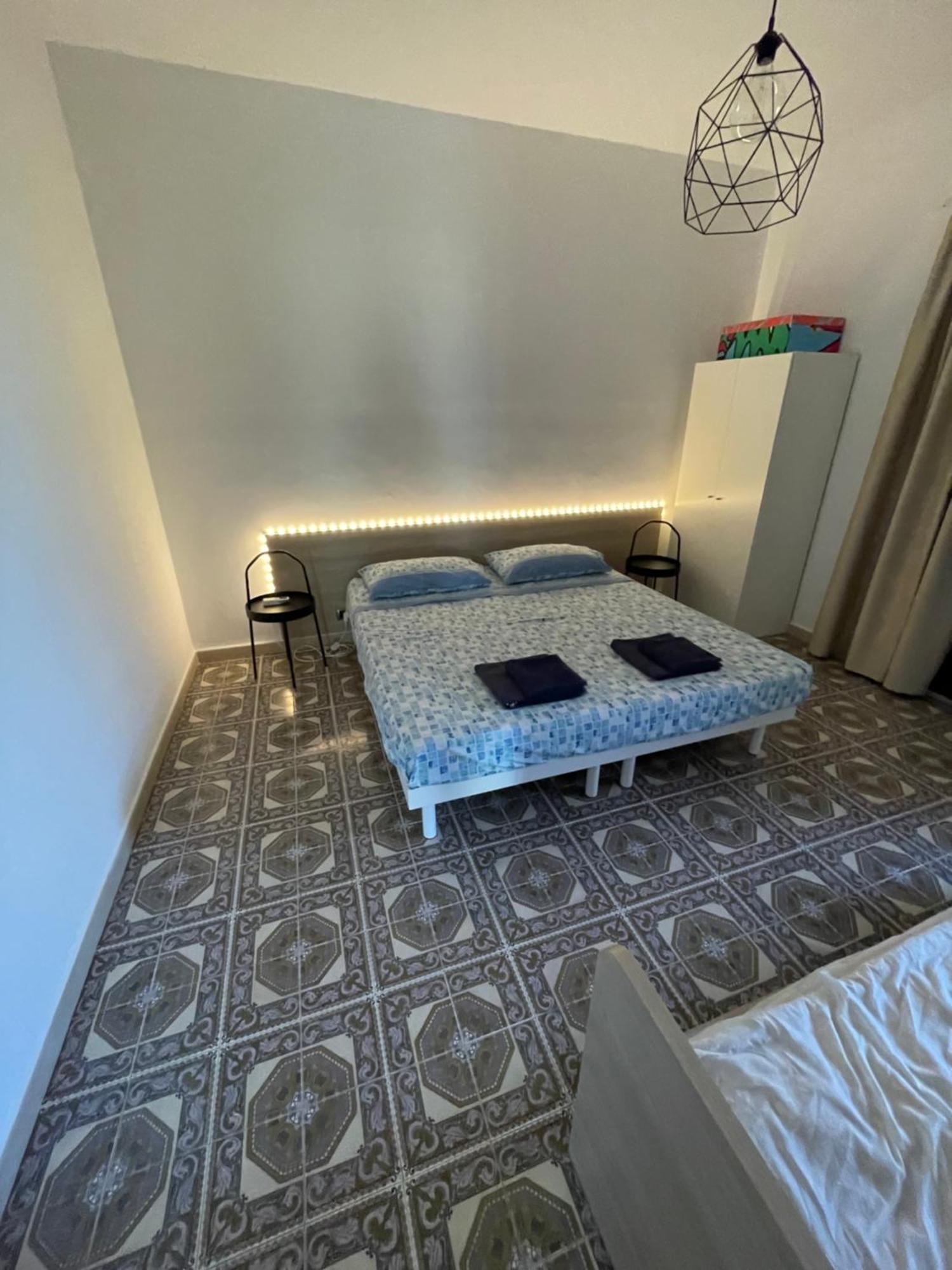 Bed and Breakfast Trentatre Quarantatre Мола-ди-Бари Экстерьер фото