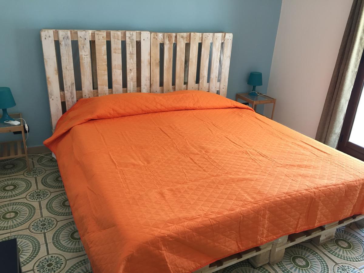 Bed and Breakfast Trentatre Quarantatre Мола-ди-Бари Экстерьер фото