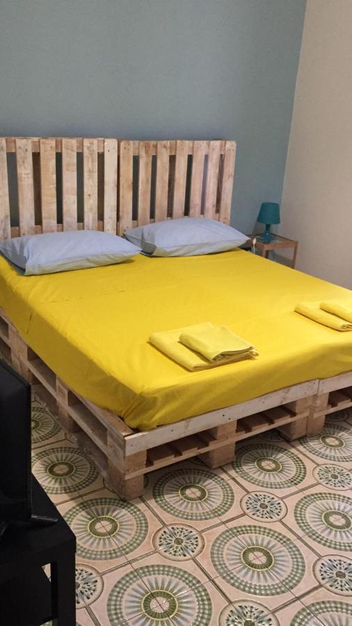 Bed and Breakfast Trentatre Quarantatre Мола-ди-Бари Экстерьер фото